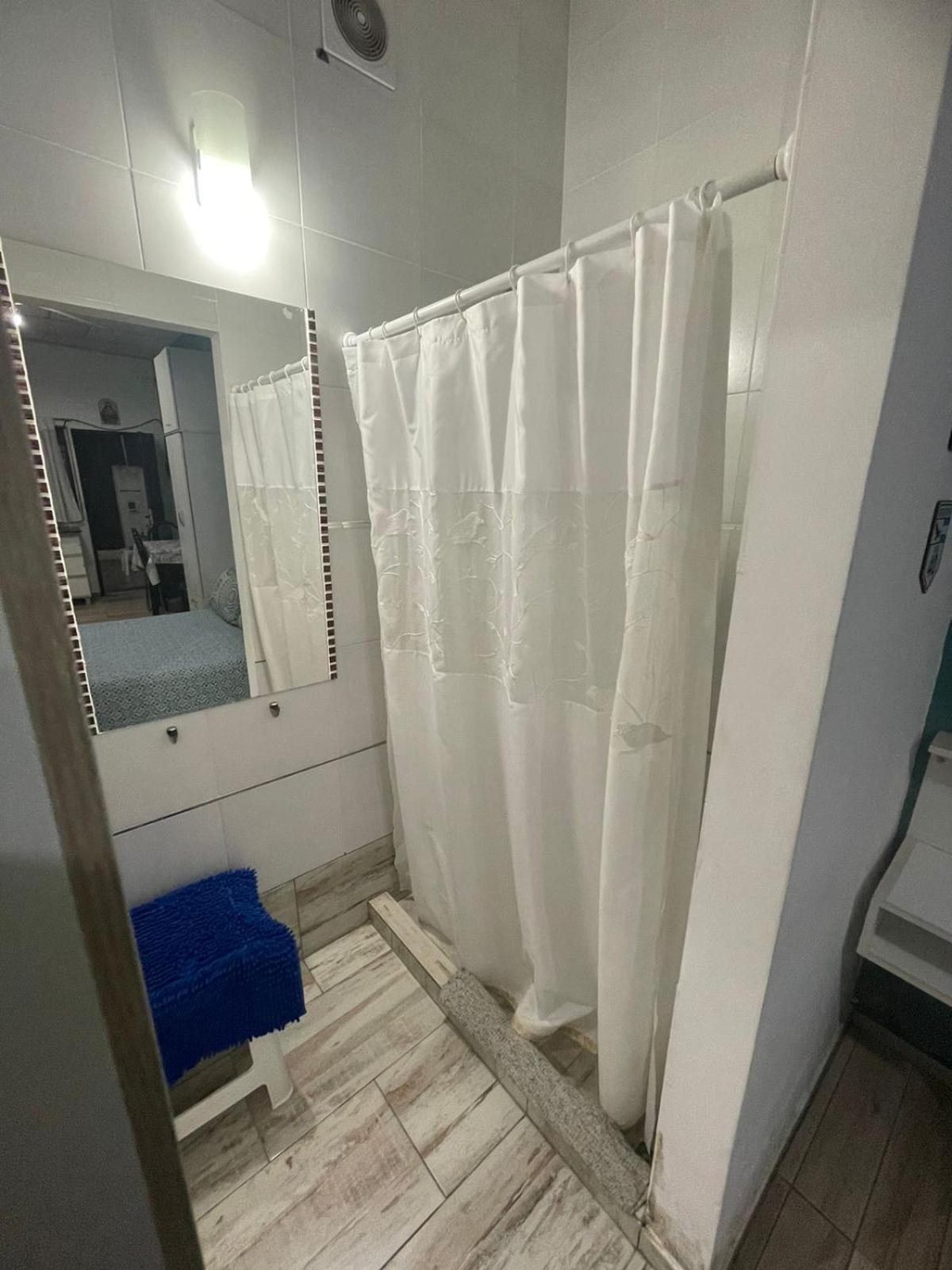 Ezeiza 1 Nuestro Lugar A 15 Minutos Del Aeropuerto Tranfer Opcional Desde Y Al Aeropuerto De Ezeiza Las 24 Horas Pet Friendly 외부 사진