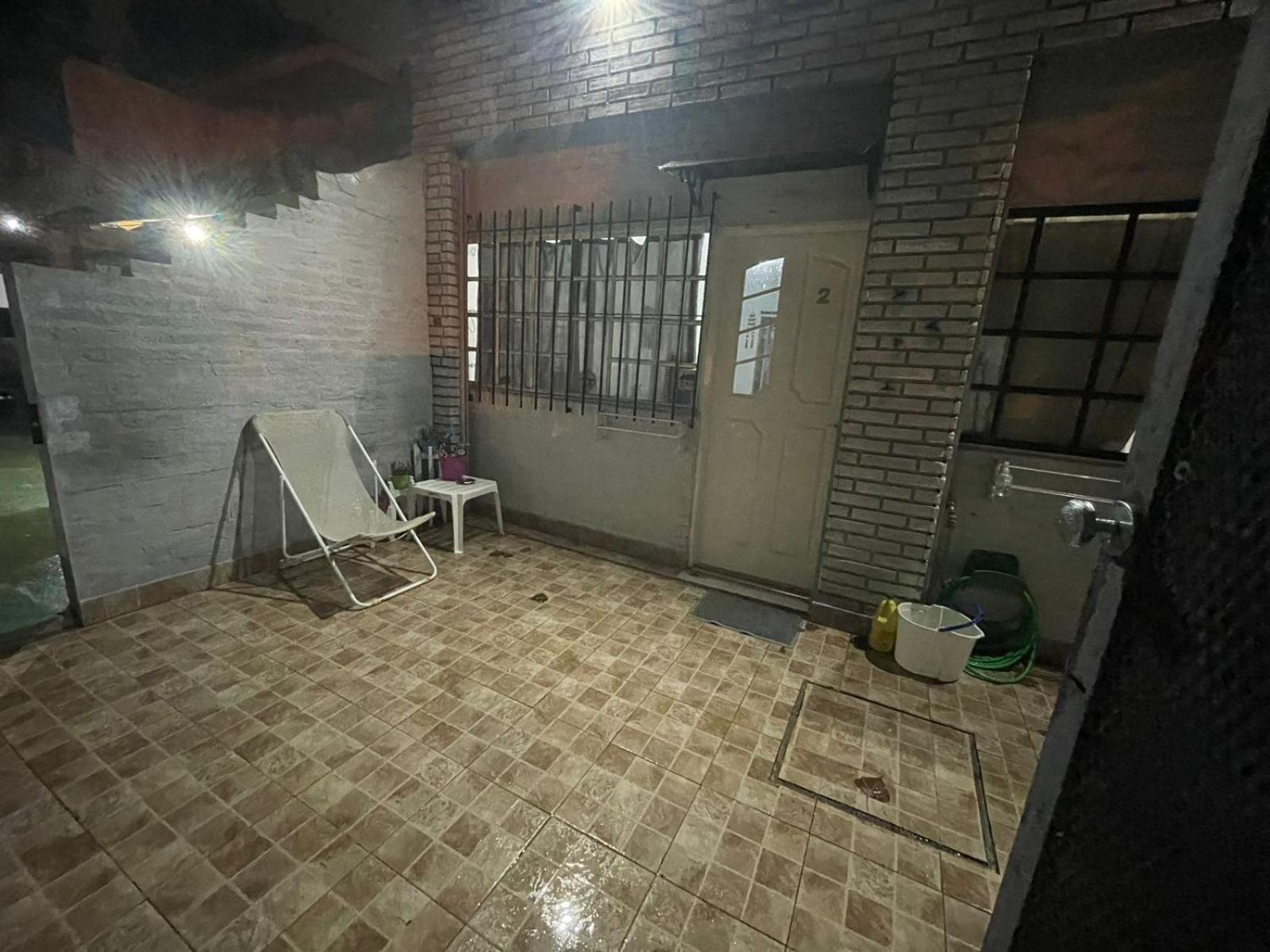 Ezeiza 1 Nuestro Lugar A 15 Minutos Del Aeropuerto Tranfer Opcional Desde Y Al Aeropuerto De Ezeiza Las 24 Horas Pet Friendly 외부 사진